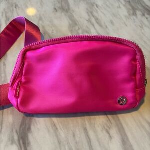 lululemon athletica Fuchsia Crossbody Bag